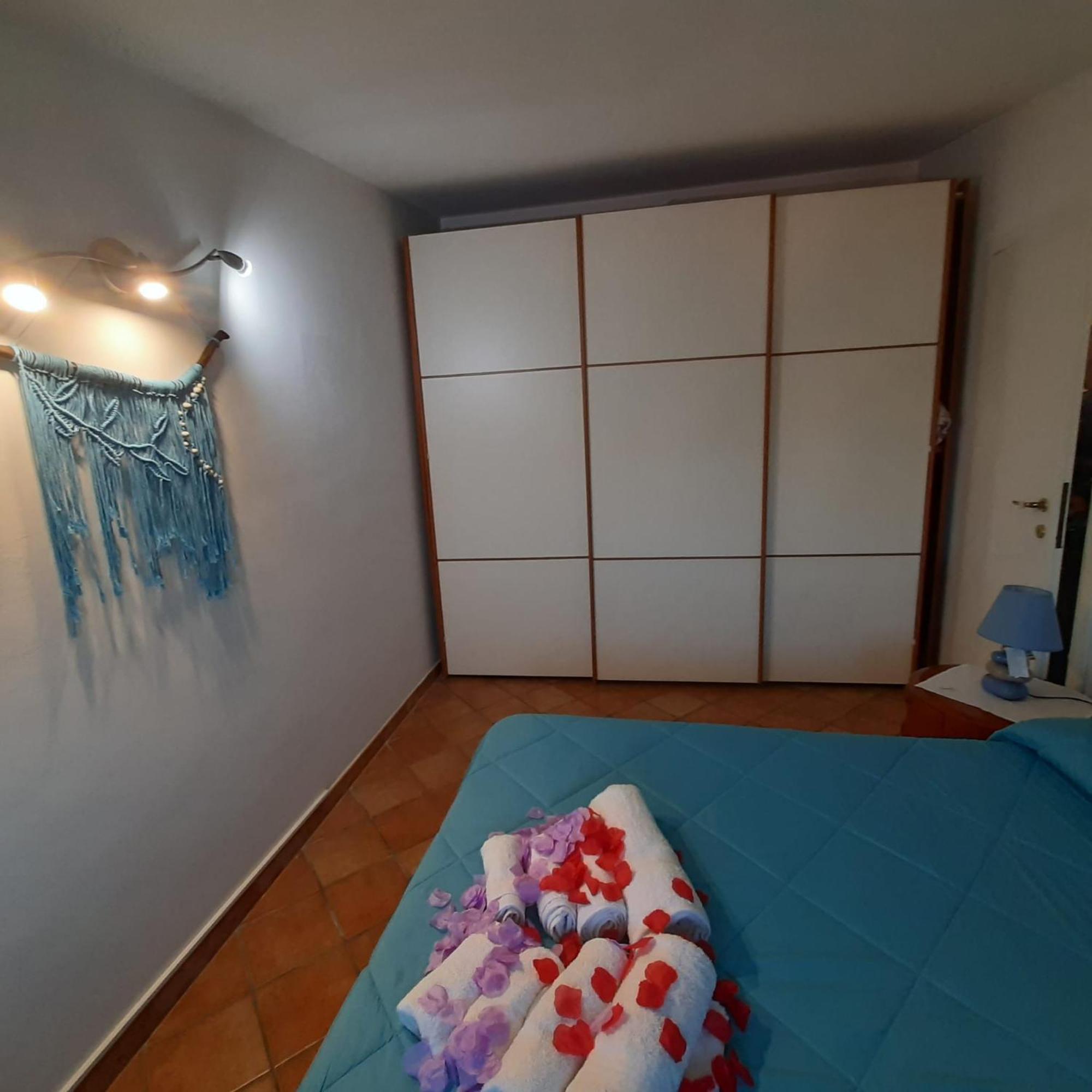 La Terrazza Sul Faro Apartment Fiumicino Bagian luar foto