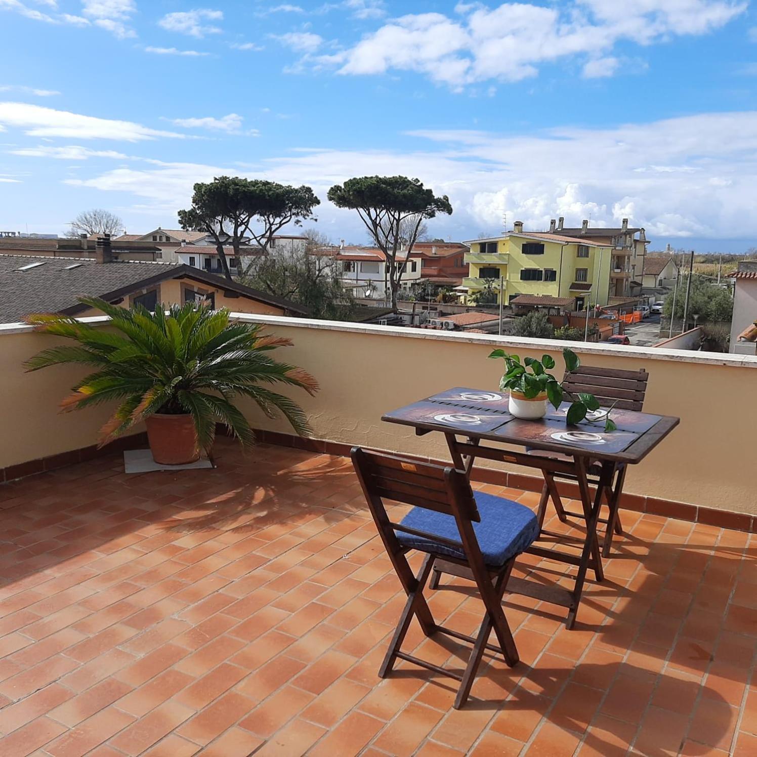 La Terrazza Sul Faro Apartment Fiumicino Bagian luar foto