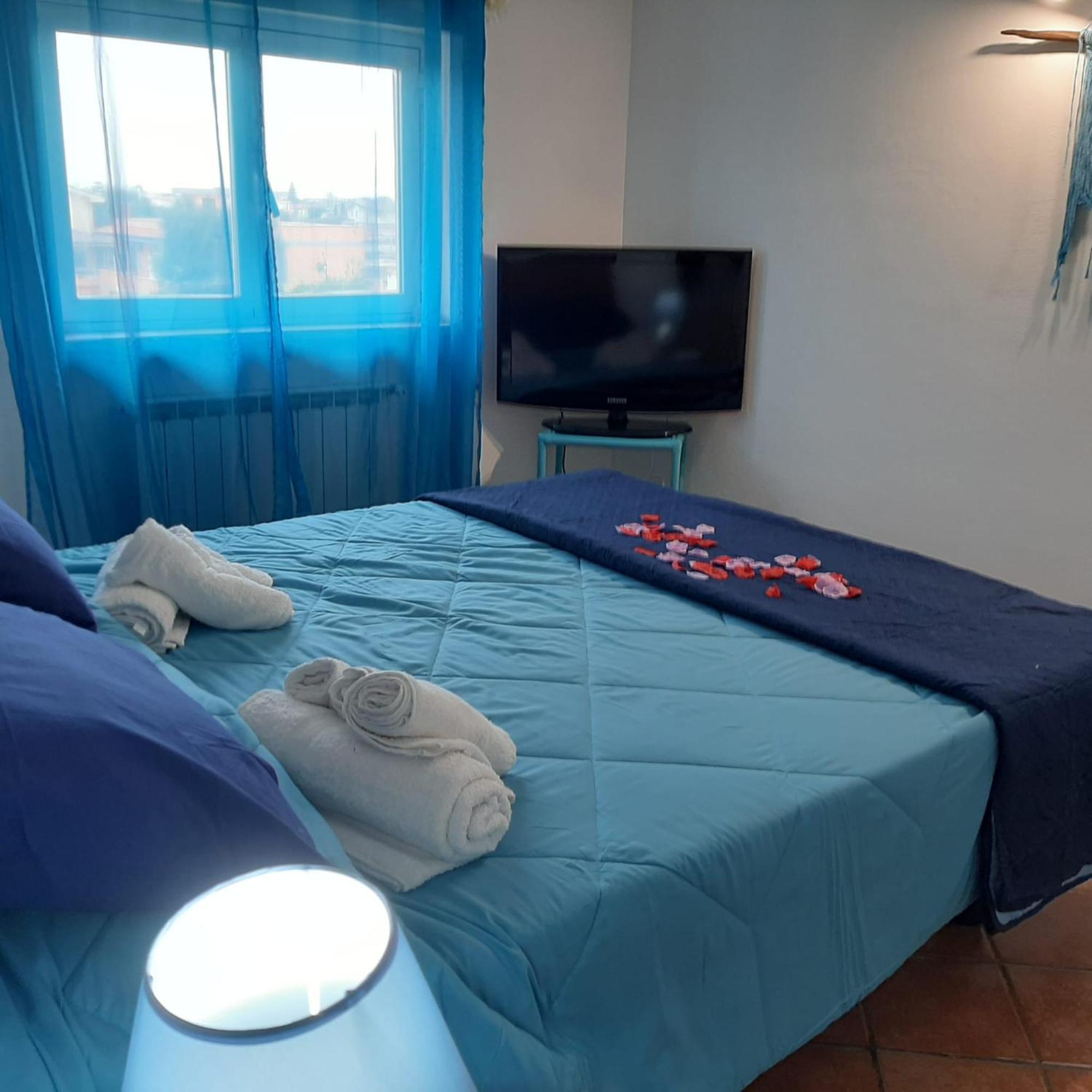La Terrazza Sul Faro Apartment Fiumicino Bagian luar foto